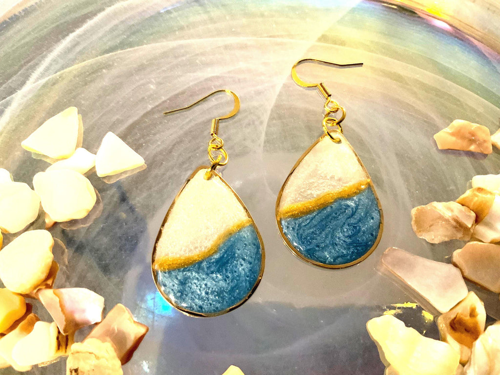 Blue and White Gold Teardrop Earrings