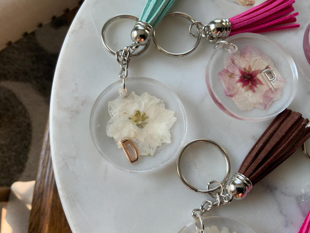Personalized Initial Pocketbook Charm: Floral Design & Tassel