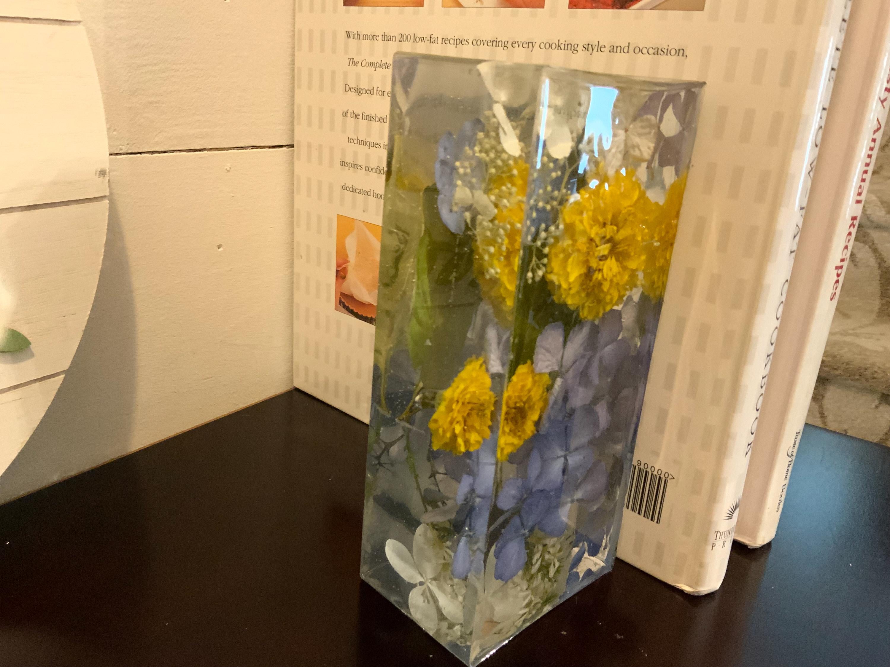 Floral Bookends: Decorative Library, Kitchen, Office Decor