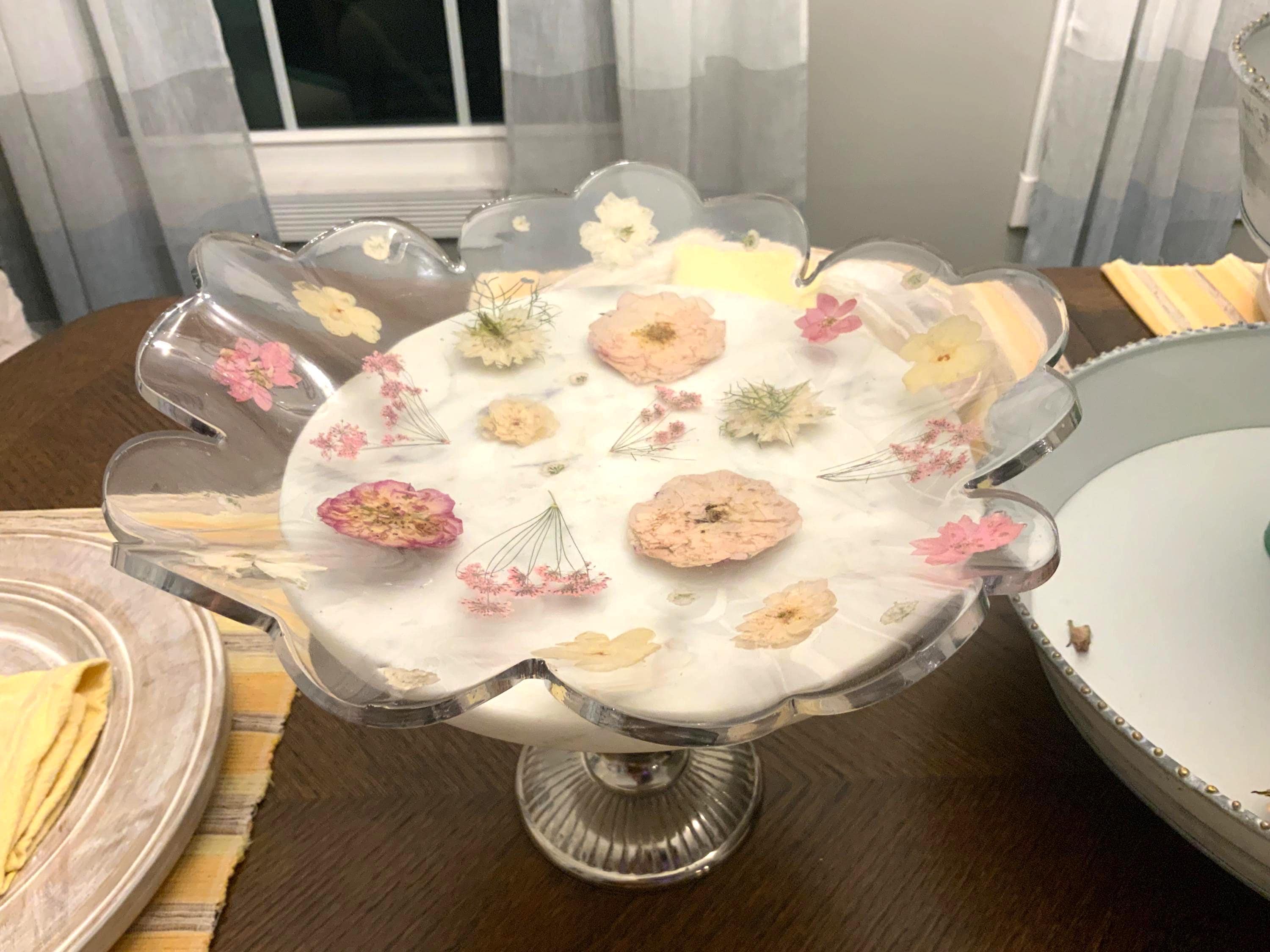 Resin Pressed Flower Bowl: Silver Rimmed Floral Decor