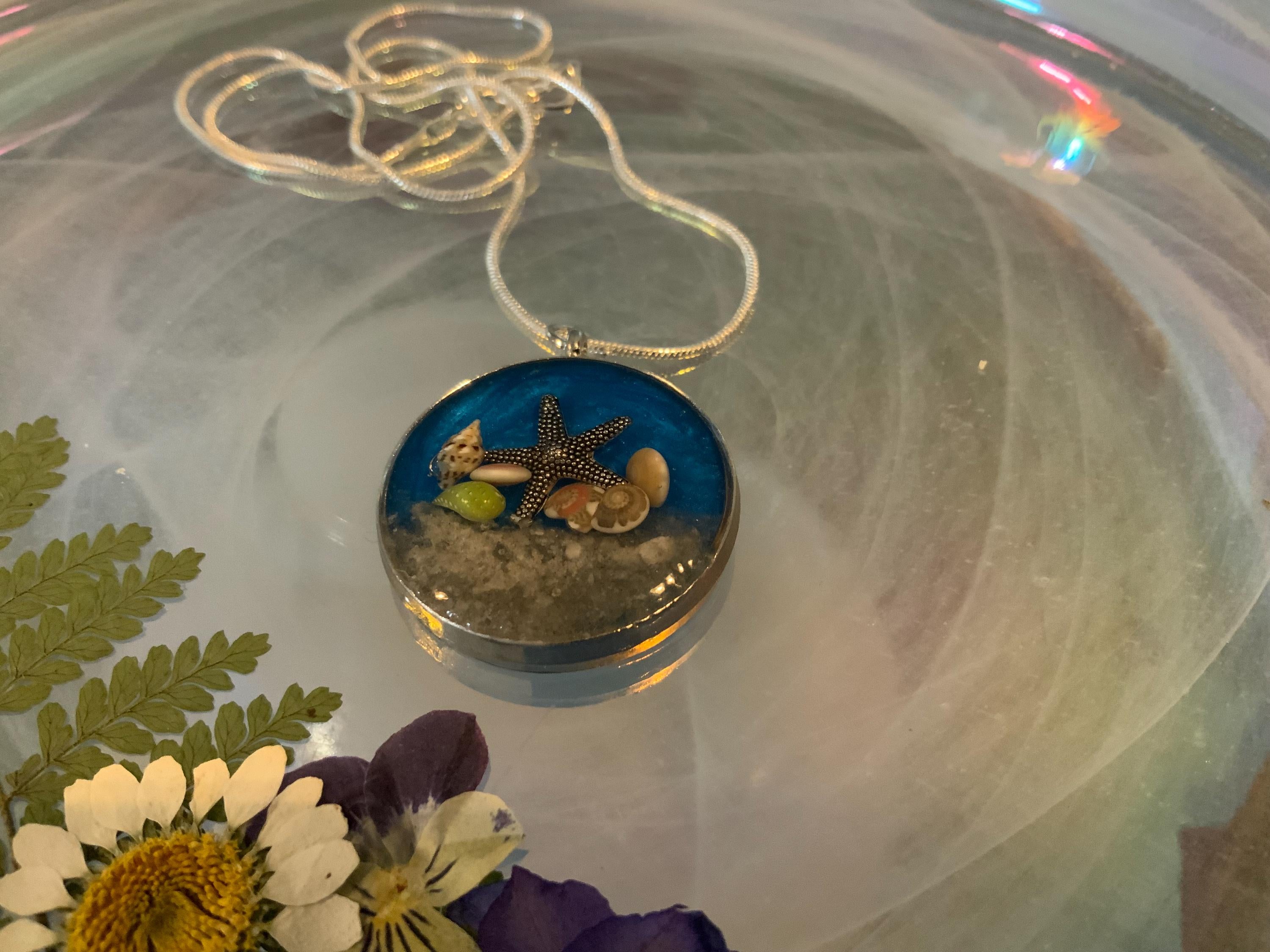 Starfish Beach Round Pendant