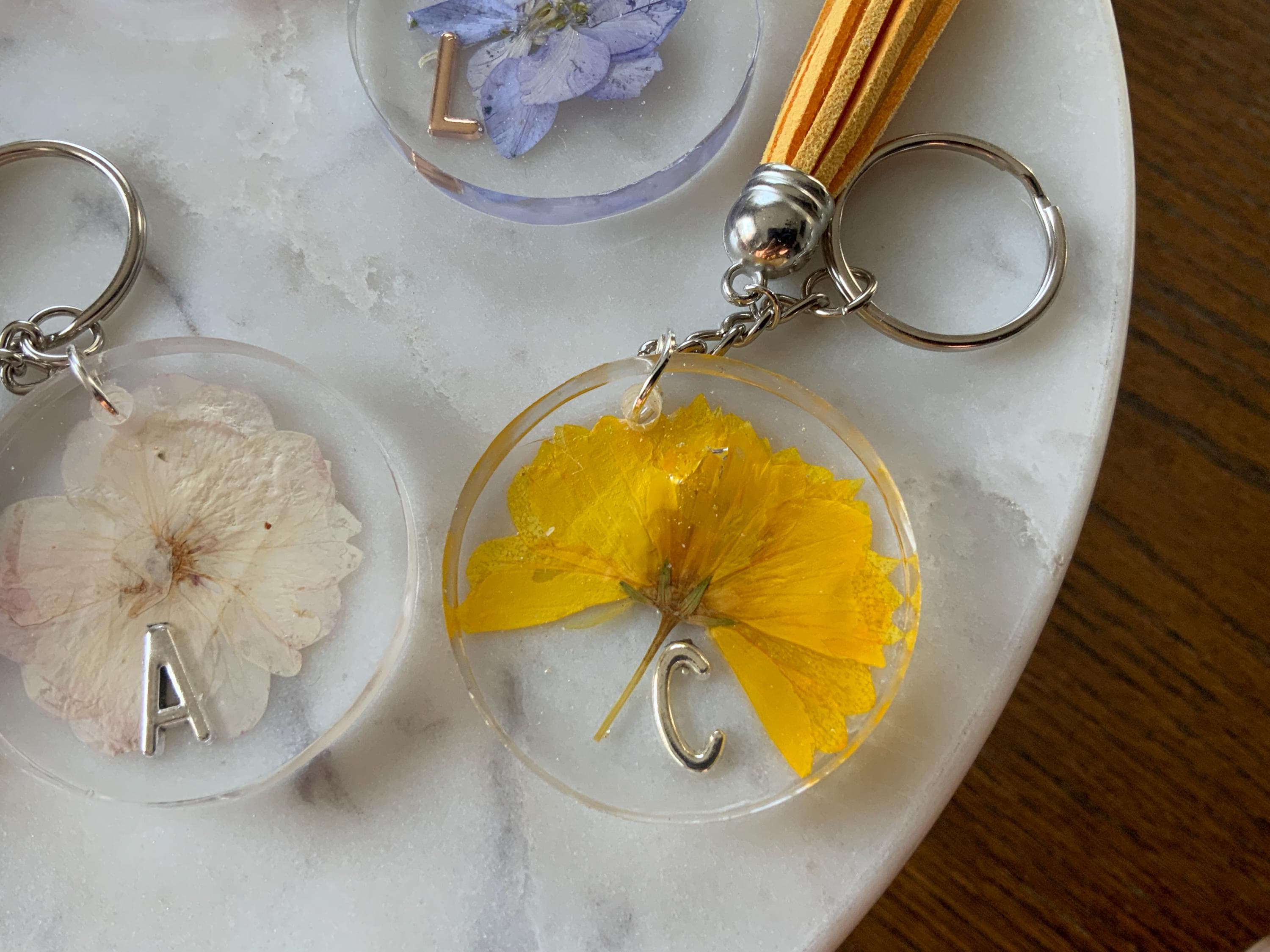 Personalized Initial Pocketbook Charm: Floral Design & Tassel