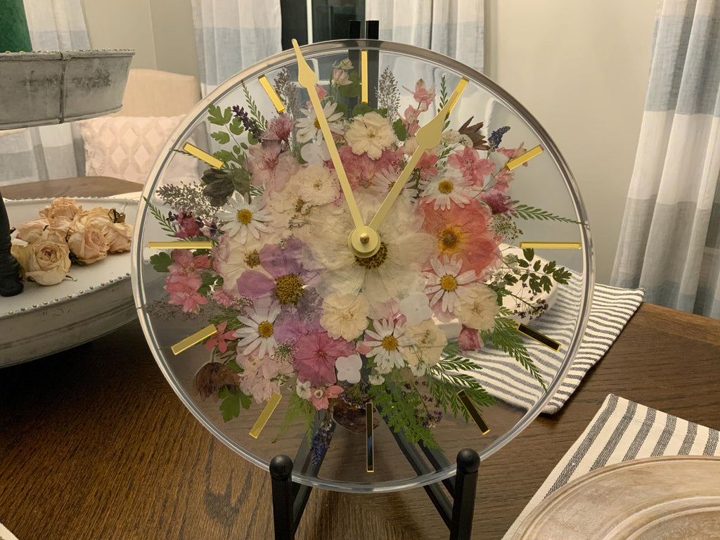 Pressed Flower Wall Clock – Real Flowers Gold Accents 12 Inch Resin