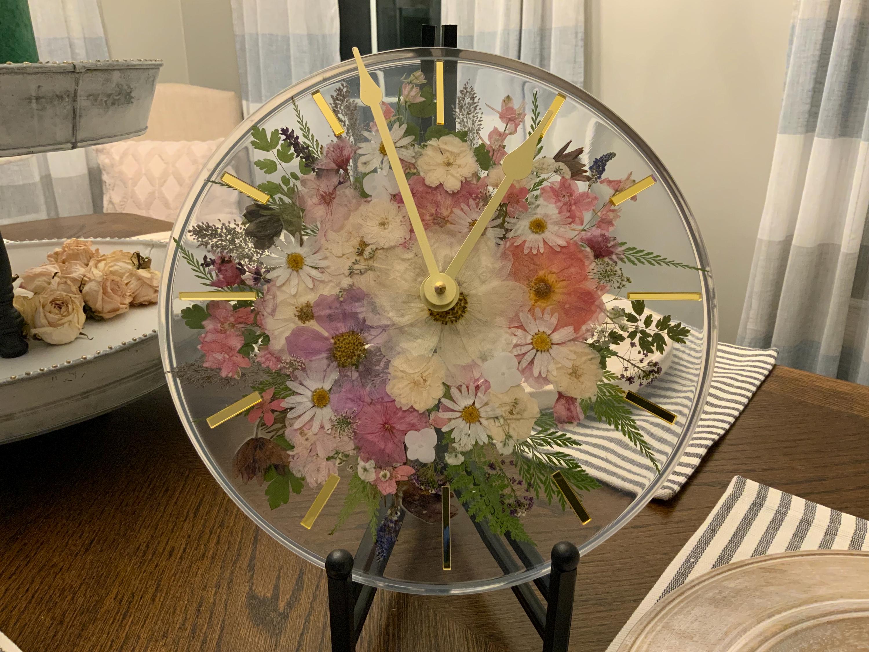 Pressed Flower Wall Clock – Real Flowers Gold Accents 12 Inch Resin