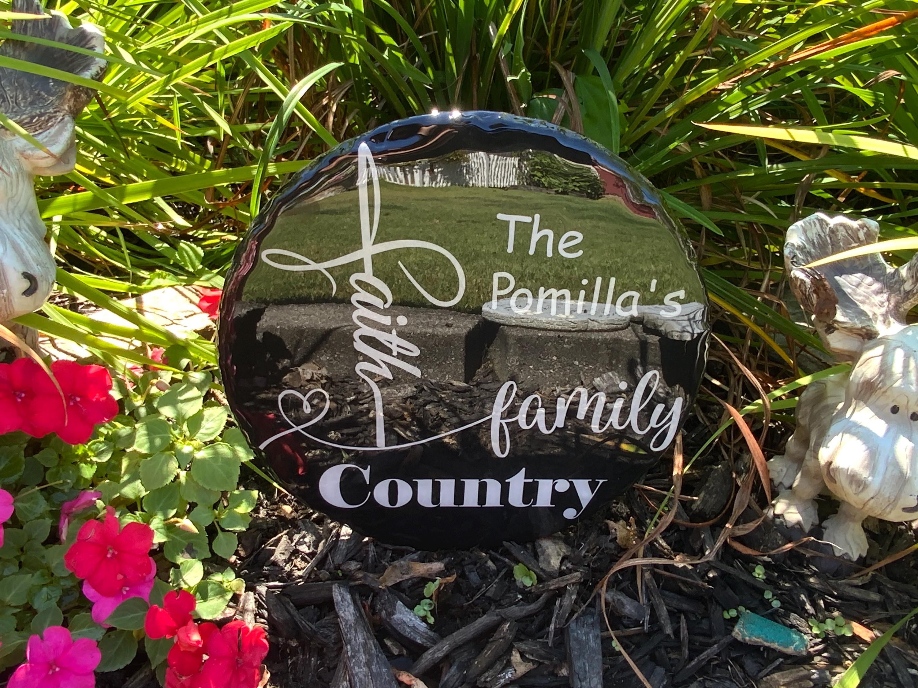 Handmade Resin Garden Stepping Stone – Decorative Outdoor Accent