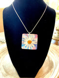 Americana Pressed Daisy Pendant Necklace – Red White Blue Resin Jewelry
