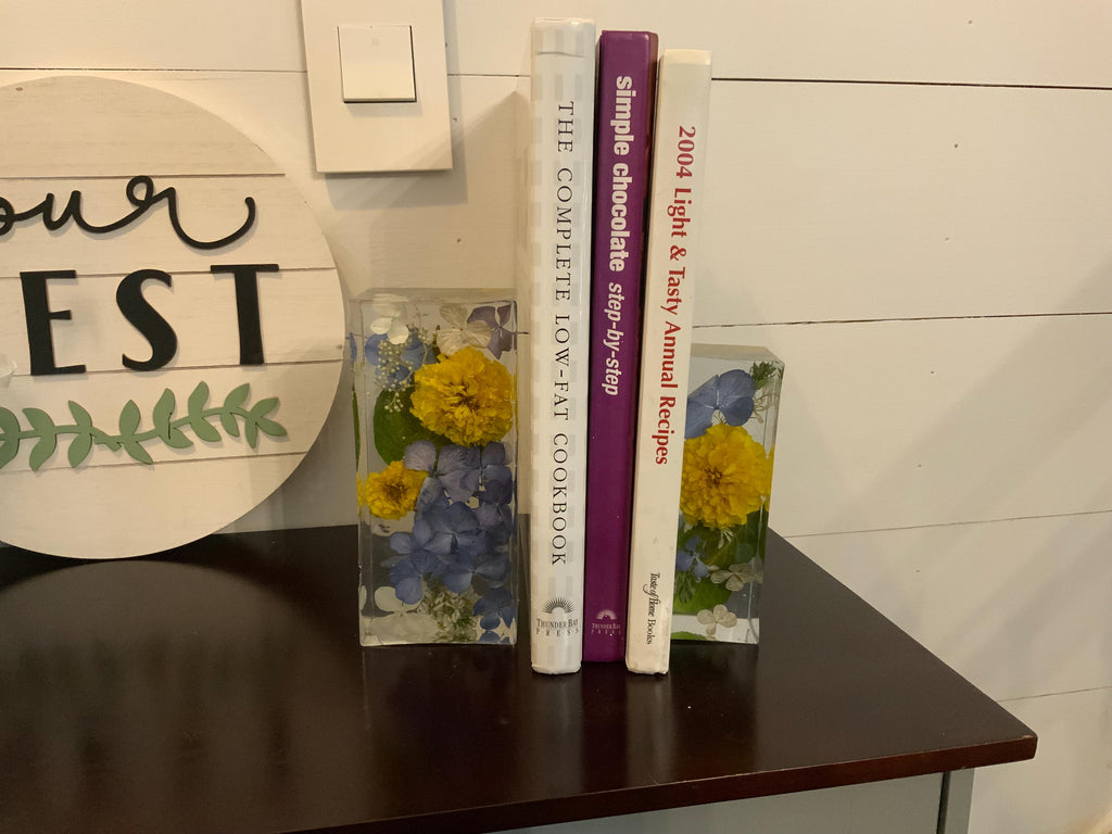 Floral Bookends: Decorative Library, Kitchen, Office Decor