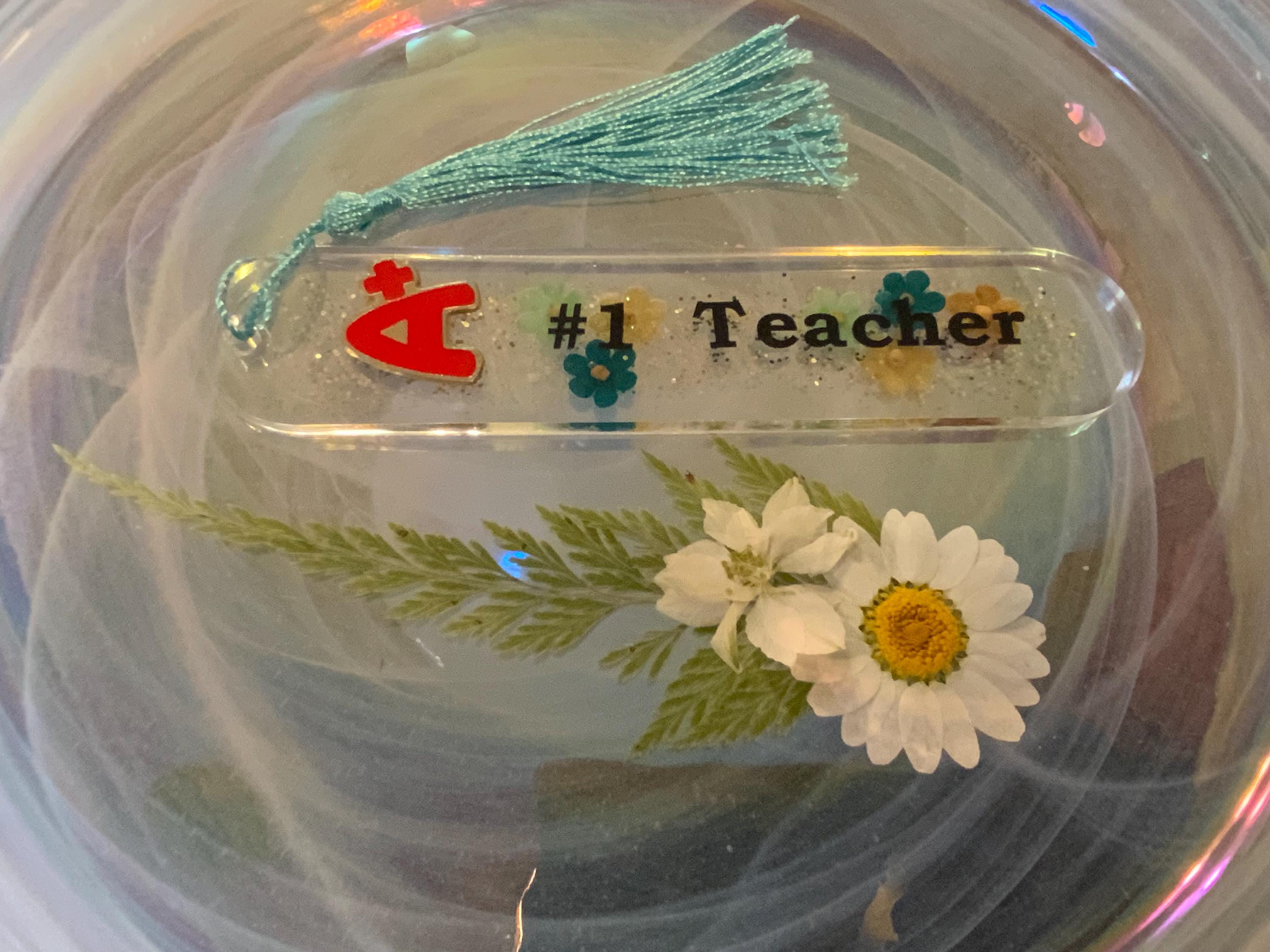 No.1 Teacher book Marker