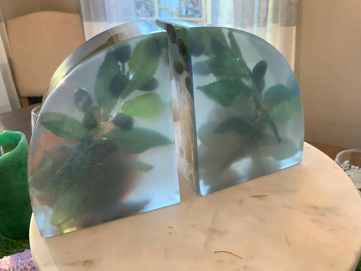 Autumn Floral Resin Bookends – Handmade Fall Bookshelf Decor - The Glossy Gift Shop
