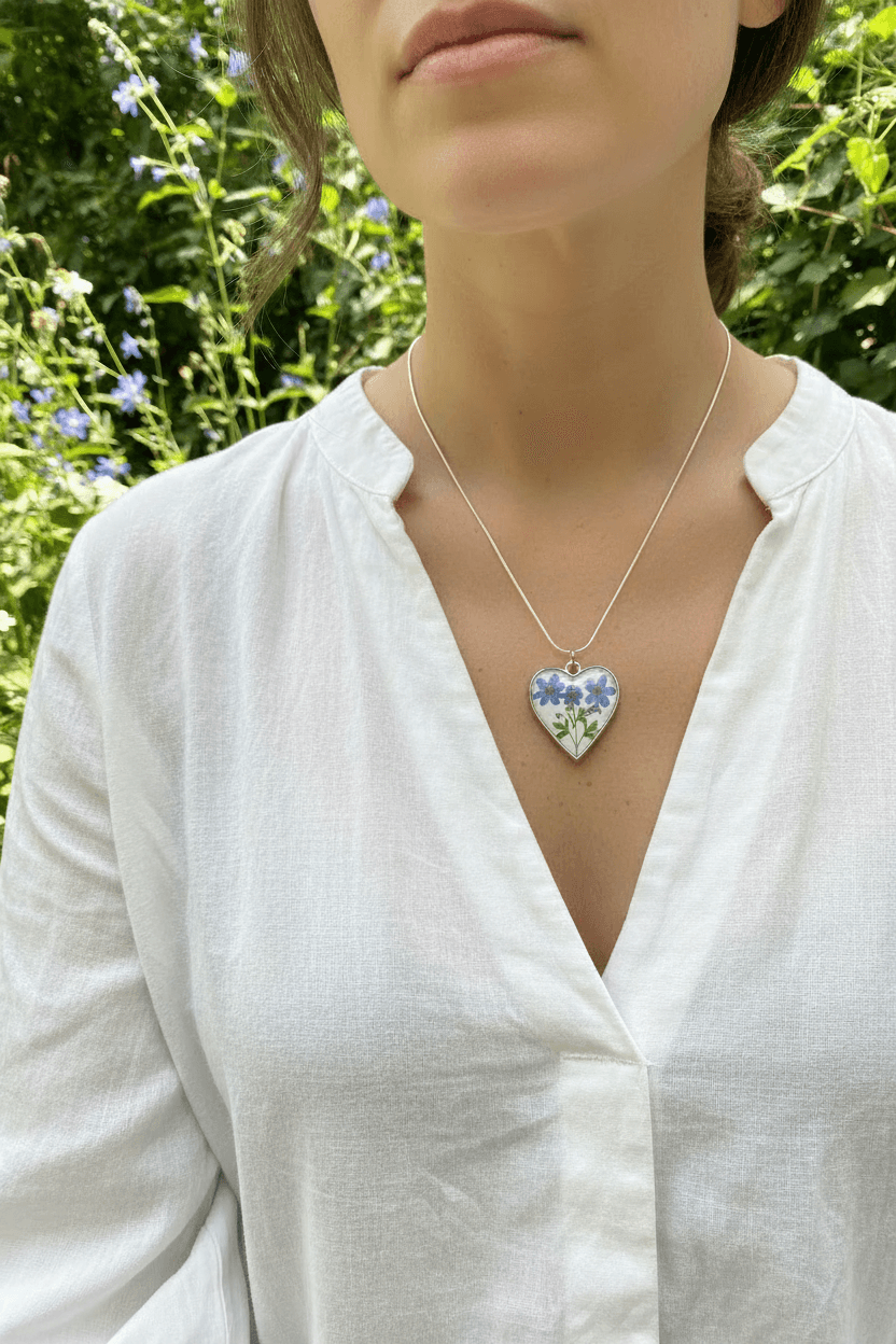 Bouquet – Real Necklace