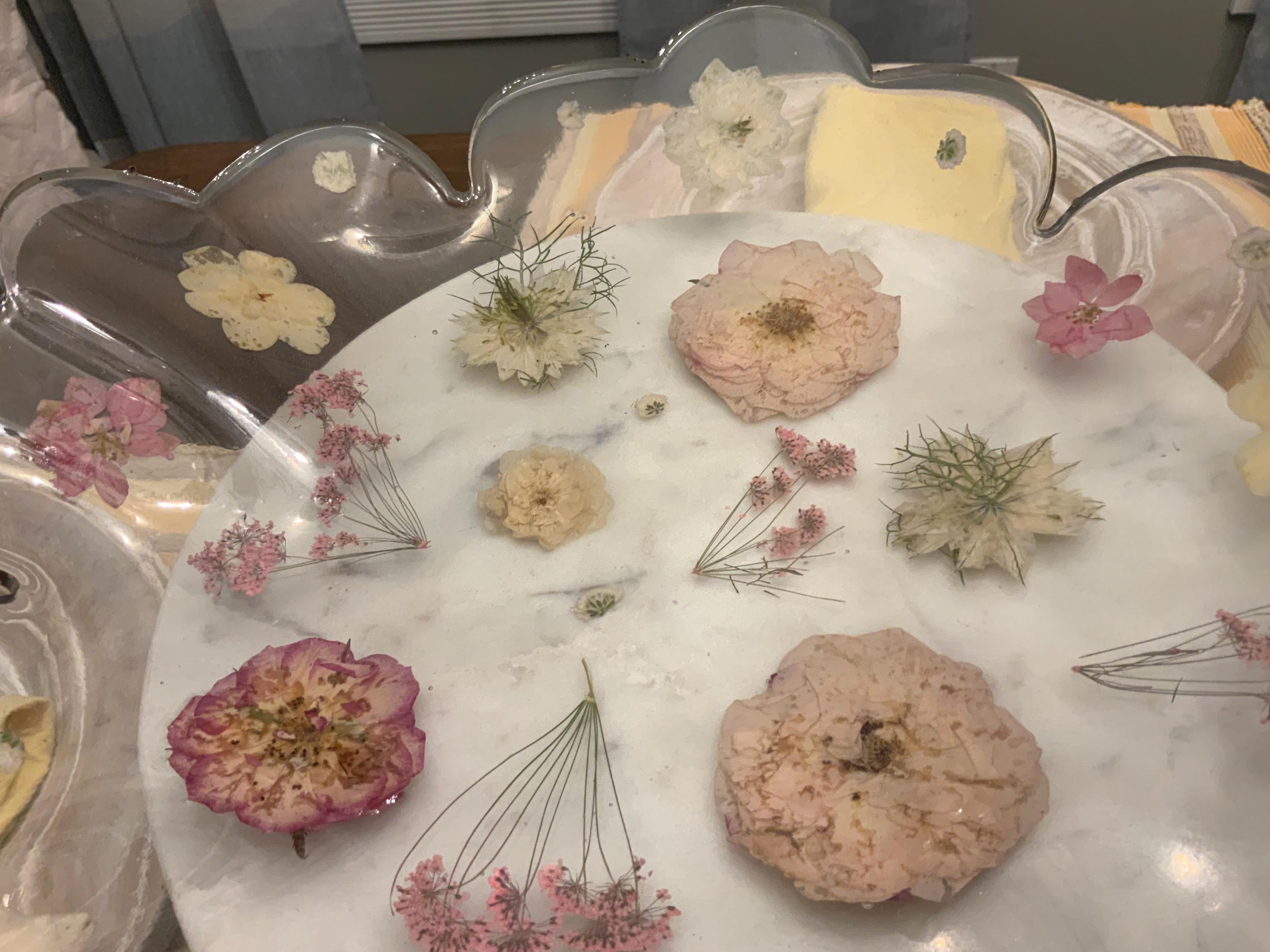 Resin Pressed Flower Bowl: Silver Rimmed Floral Decor