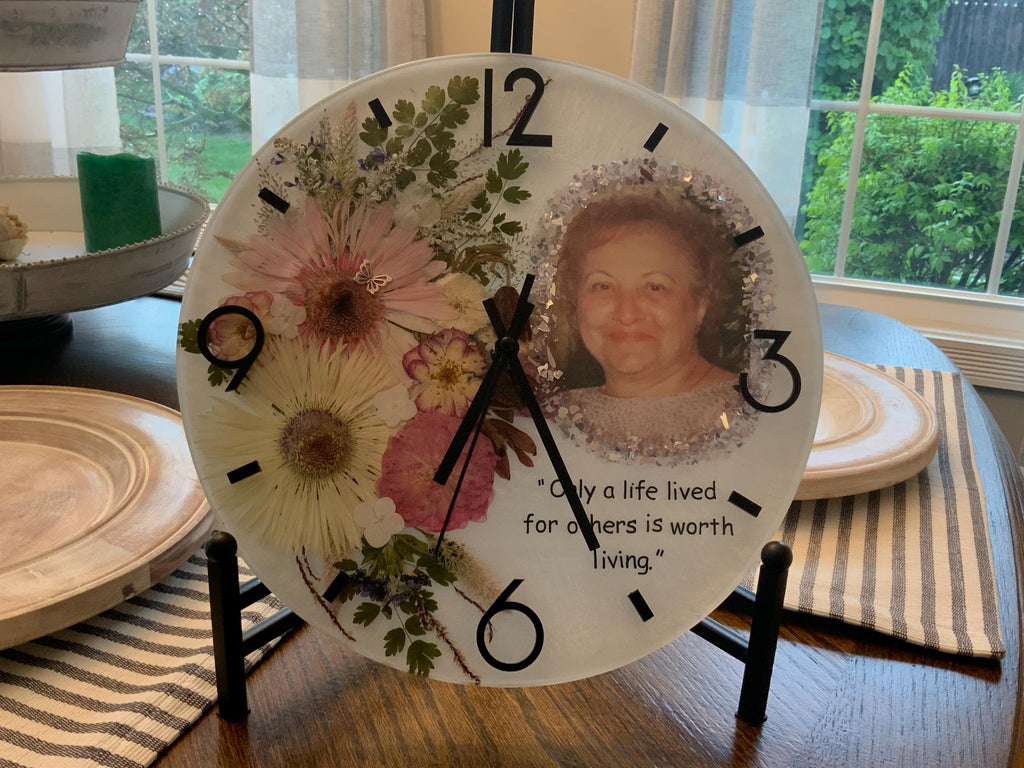 Personalized Memorial Clock – Photo & Quote Pressed Flower Keepsake Gift