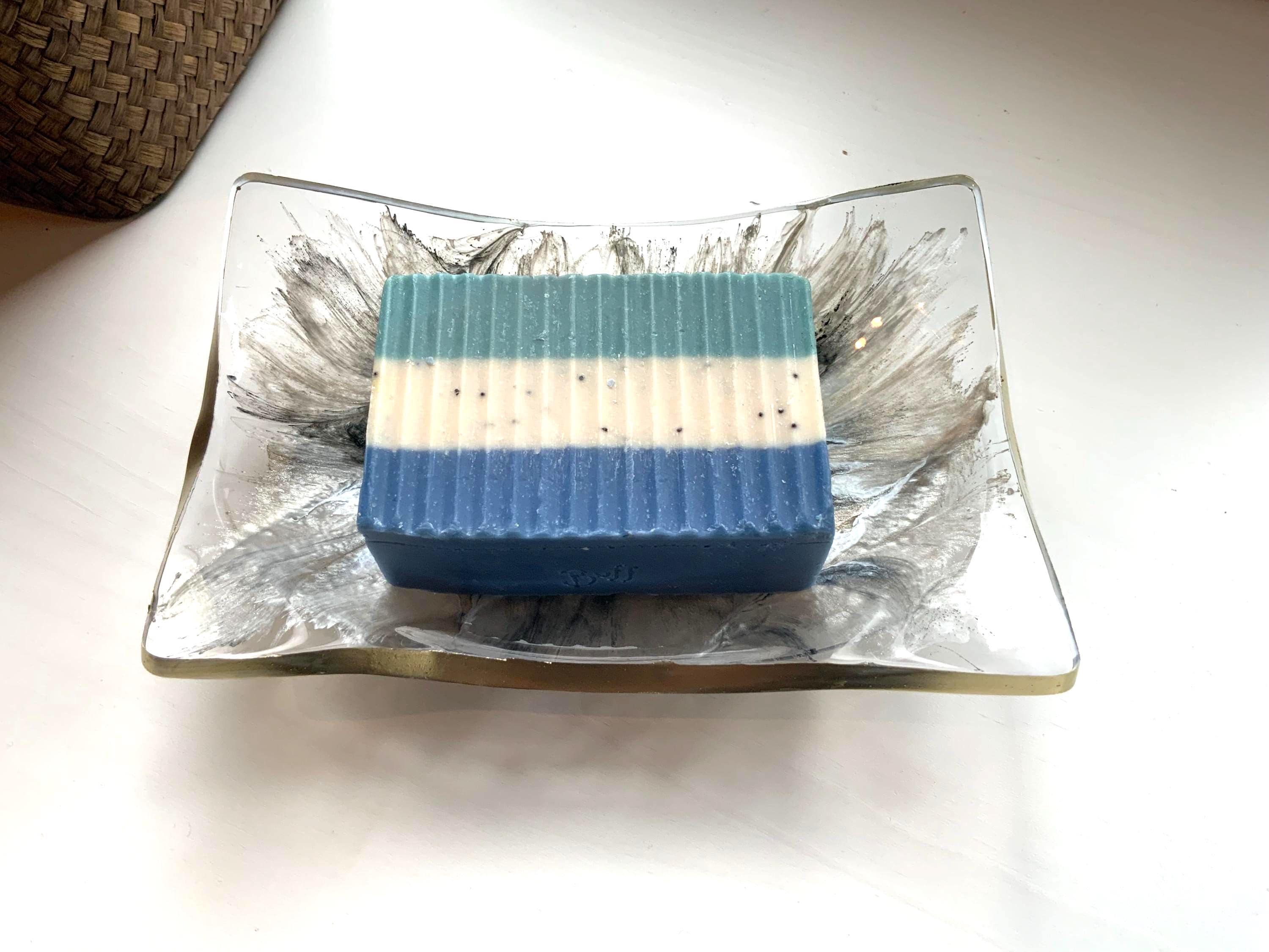 Handmade Resin Multi-Use Dish – Modern Swirl Design