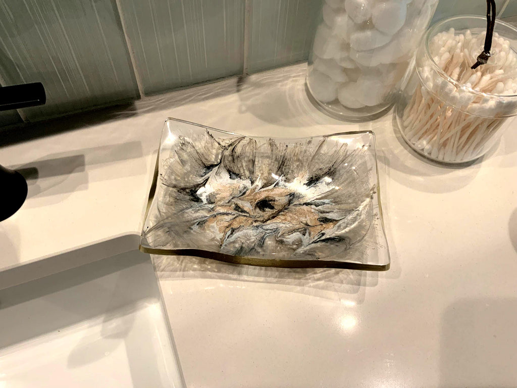 Handmade Resin Multi-Use Dish – Modern Swirl Design