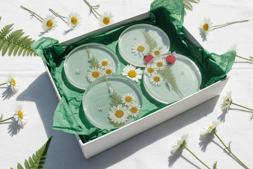 Daisy Resin Coasters – Handmade Set of 4 - The Glossy Gift Shop
