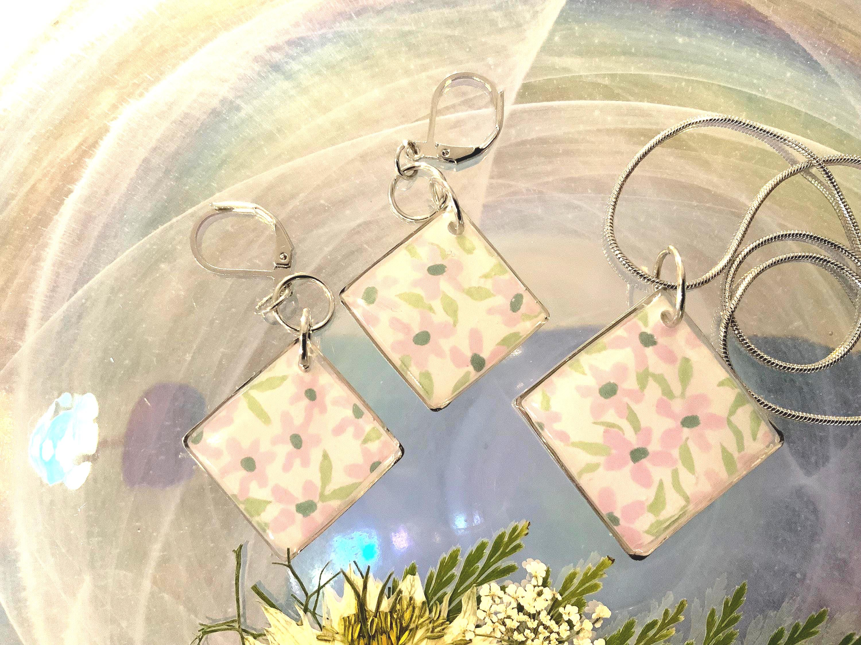 Pink Daisy Pendant and Earring Set