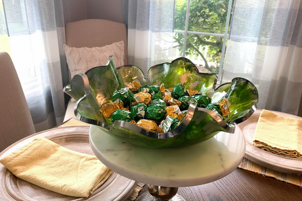 Emerald Green Resin Bowl – Iridescent Handmade Decor - The Glossy Gift Shop