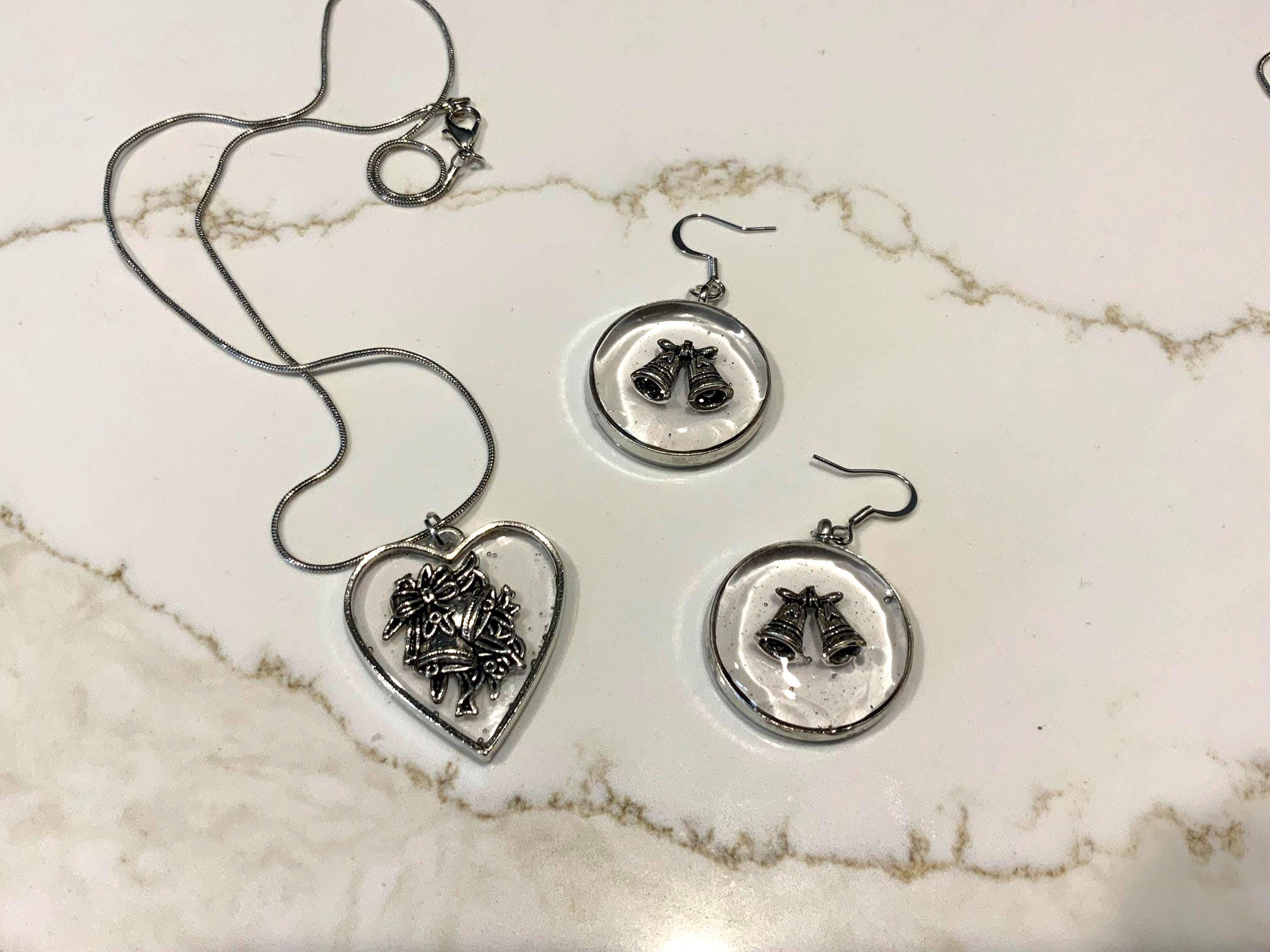 Handmade Resin Christmas Bells Pendant & Earring Set – Holiday Gift