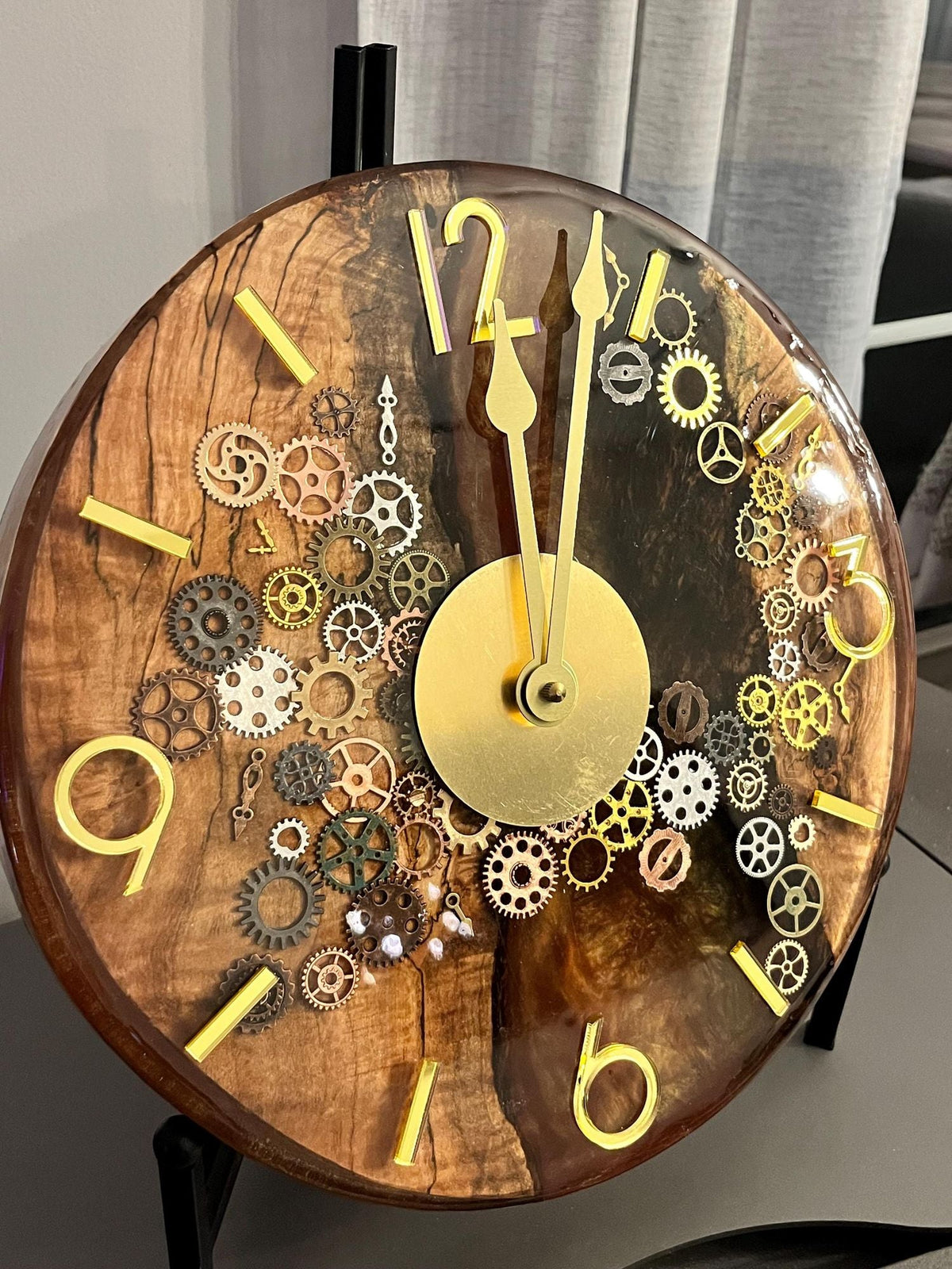 Handcrafted Black Walnut & Epoxy Resin Gear Clock – 12-Inch Gold Accent - The Glossy Gift Shop