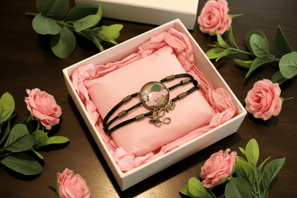 Love & Flower Leather Bracelet – Handmade Resin Center - The Glossy Gift Shop