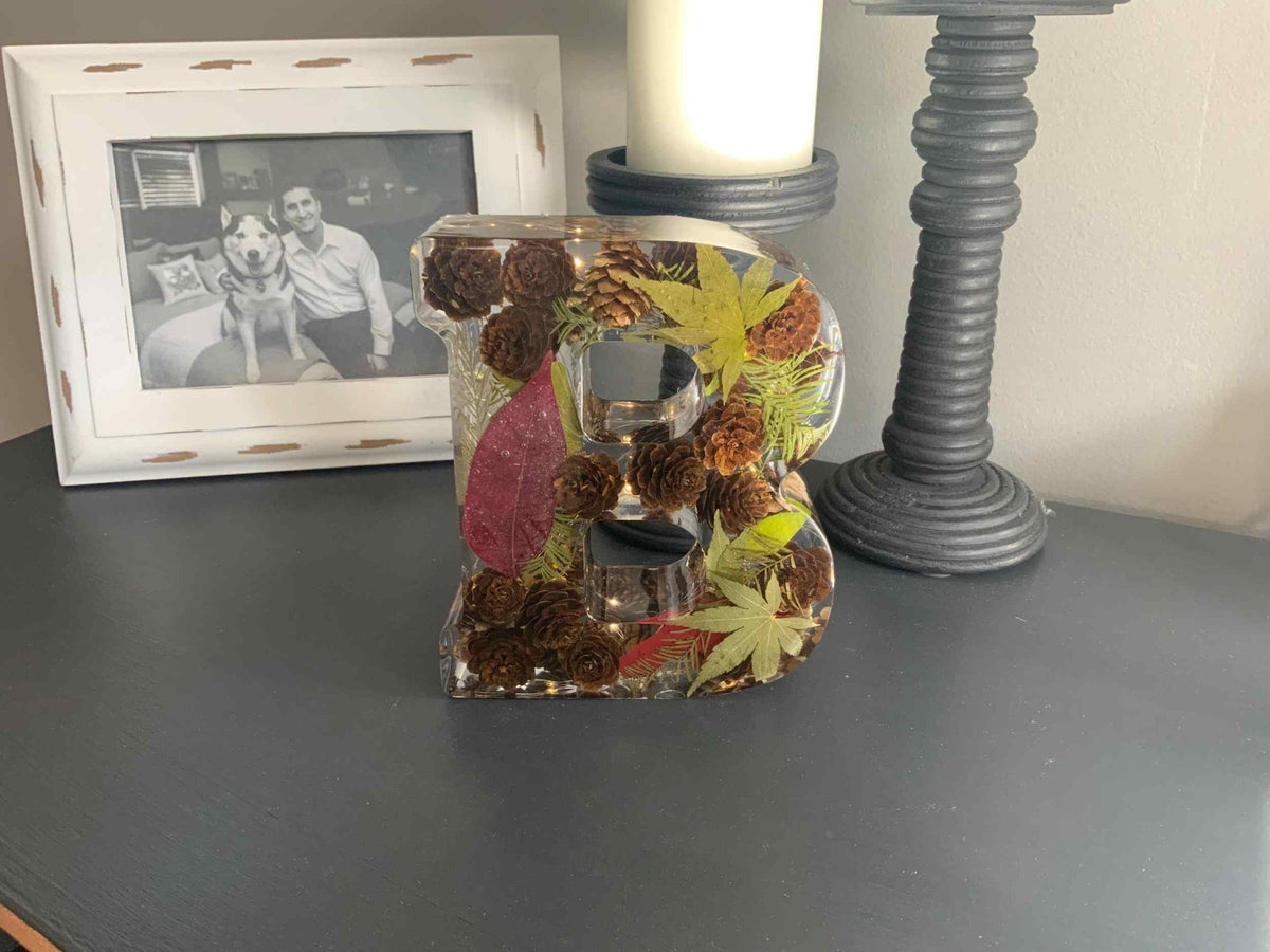 Pinecone & Leaves Resin Lighted Letter – Nature-Inspired Night Light - The Glossy Gift Shop