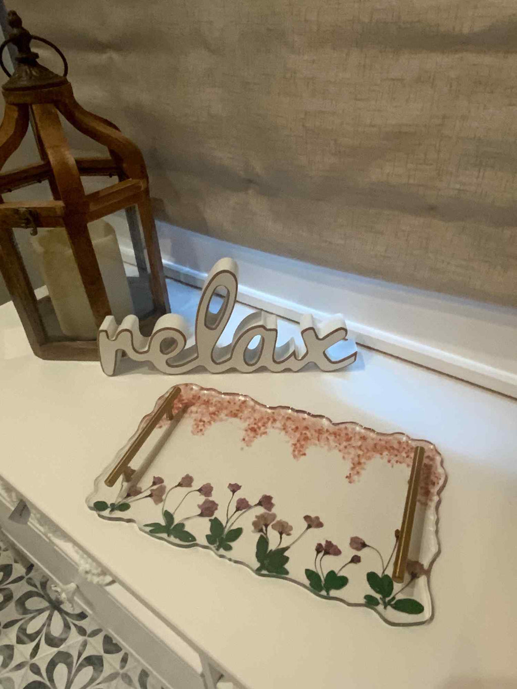 Pink Floral Resin Vanity Tray – Handmade Jewelry & Perfume Organizer - The Glossy Gift Shop