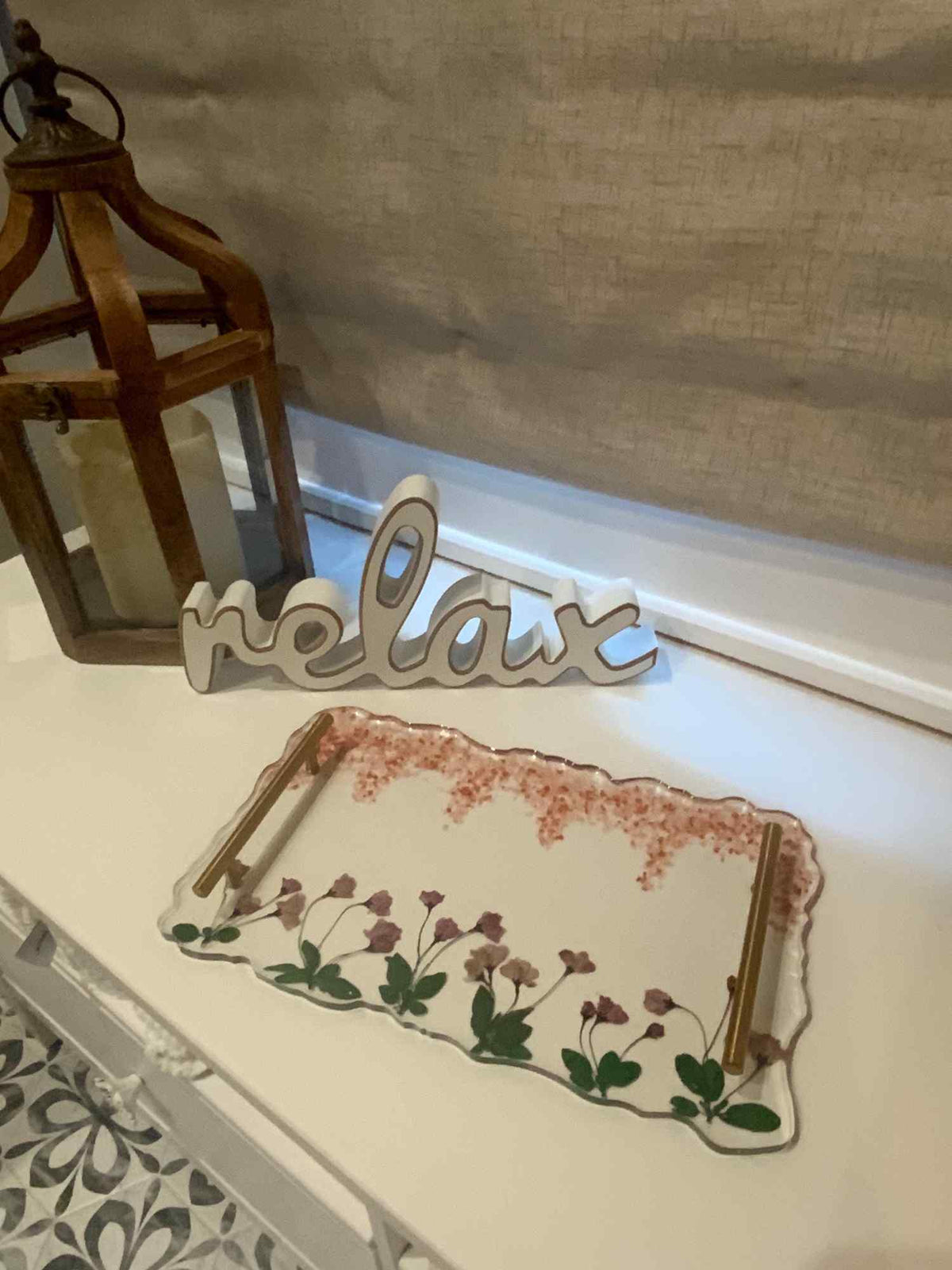 Pink Floral Resin Vanity Tray – Handmade Jewelry & Perfume Organizer - The Glossy Gift Shop